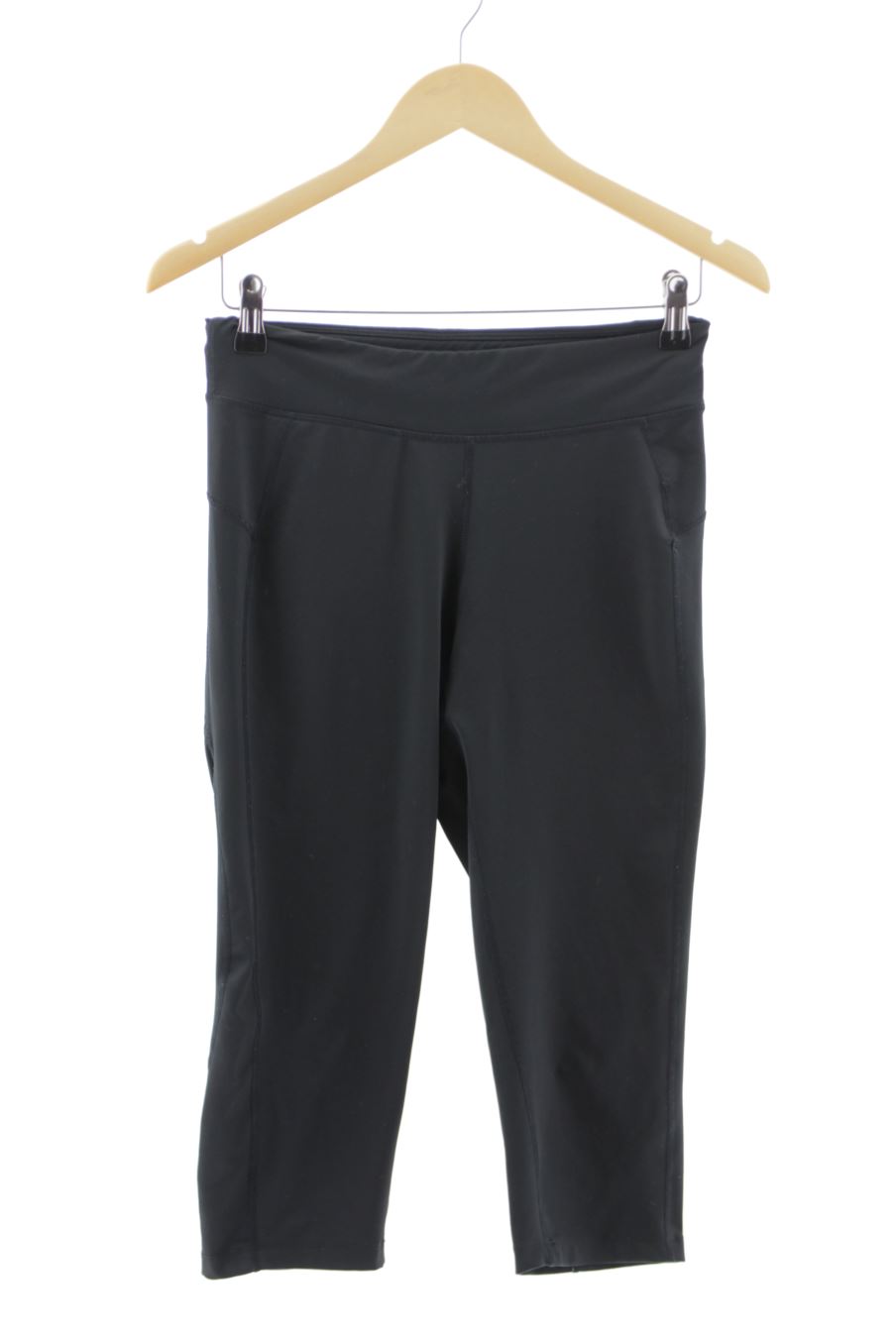 Pantalon corto de deporte de PERCENTIL de la talla 36, de color negro