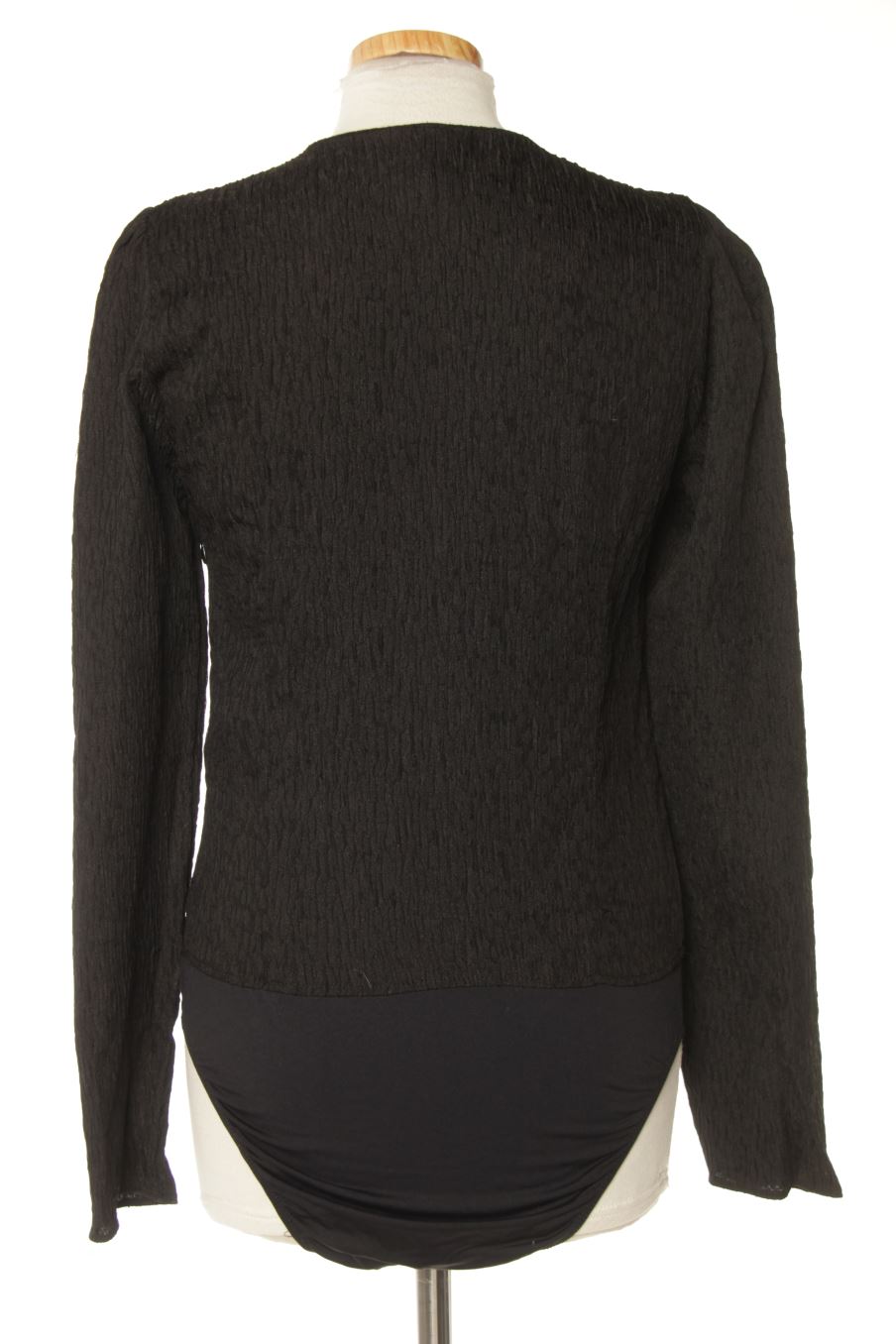 Body de Zara de la talla XL, de color negro