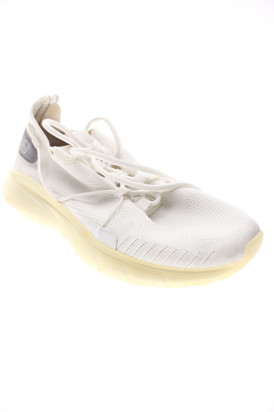 Deportivos de Tenth de la talla 39, de color blanco de